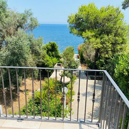 Casetta A 2 Passi Dal Mare * Αντράνο